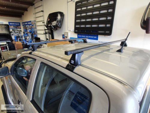 CRUZ Square Bar Roof Rack - Image 5