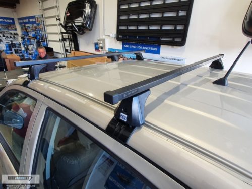 CRUZ Square Bar Roof Rack - Image 3