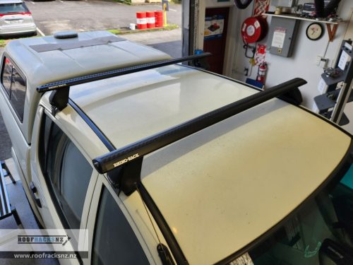 Vortex 2500 Black 2 Bar Roof Rack - Image 11