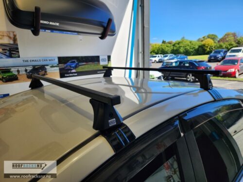 CRUZ Square Bar Roof Rack - Image 3