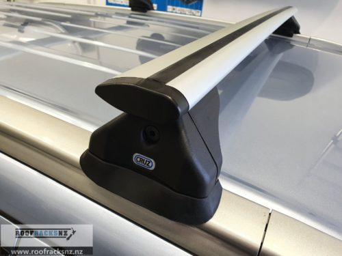 CRUZ Airo Silver Roof Racks - Image 4