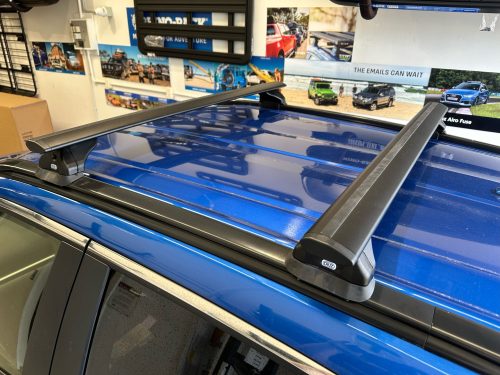 CRUZ Airo Dark Roof Racks - Image 5