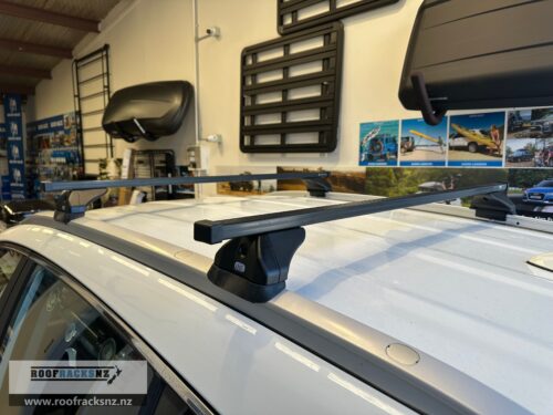CRUZ Square Bar Roof Rack