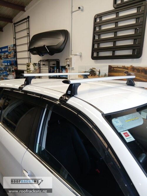 CRUZ Airo Silver Roof Racks