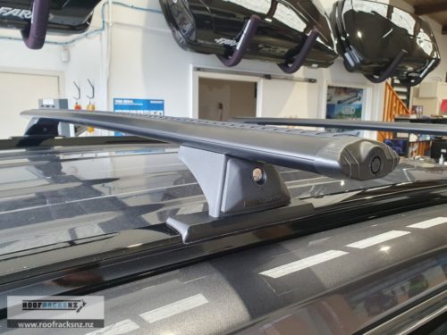 VORTEX RCL BLACK 2 BAR ROOF RACK - Image 9