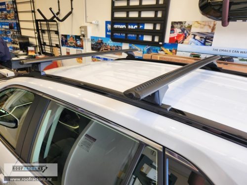 VORTEX RCL BLACK 2 BAR ROOF RACK - Image 10