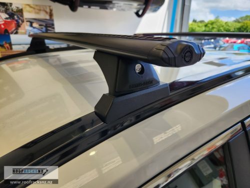 VORTEX RCL BLACK 2 BAR ROOF RACK - Image 12