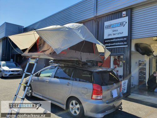 Yakima SkyRise HD Roof Top Tent Medium - Image 25