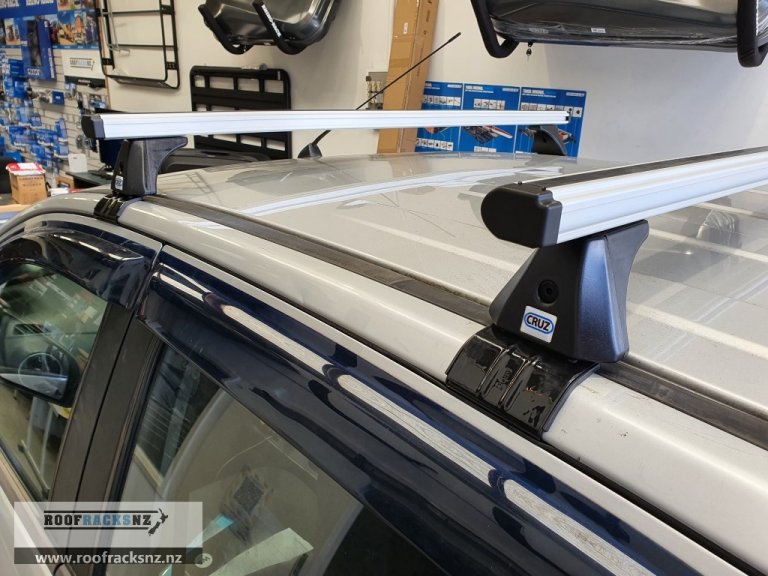 CRUZ Heavy Duty Silver Aluminium Bars - Roof Racks NZ Ltd