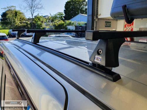 CRUZ Square Bar Roof Racks - Trackmount - 3 Bars - Image 4