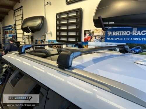 Yakima JetStream Flushbars - Black - Image 3