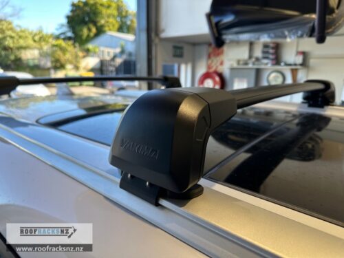 Yakima JetStream Flushbars - Black - Image 7