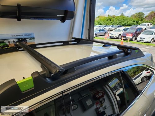 Vortex RX Black 2 Bar Roof Rack - Image 4