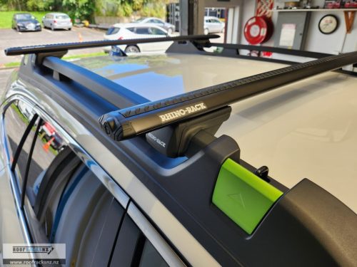 Vortex RX Black 2 Bar Roof Rack - Image 8