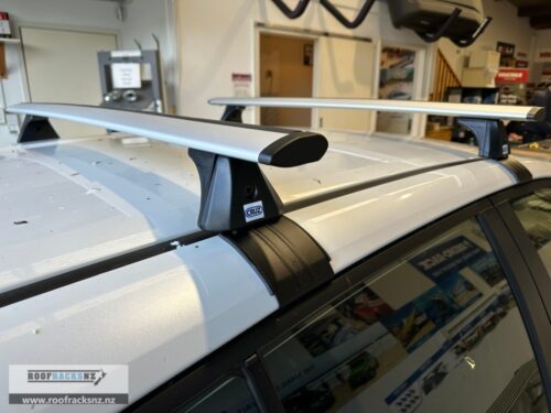 CRUZ AIRO SILVER ROOF RACKS - Image 13