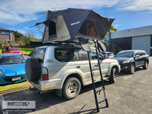 Rhino Rack Hardshell Roof Top Tent