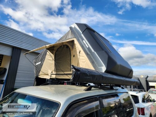 Rhino Rack Hardshell Roof Top Tent - Image 3