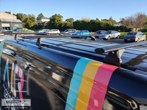 Sportz RCH Black 3 Bar Roof Rack - Image 3