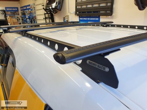 SPORTZ BLACK 3 BAR SYSTEM WITH RHINO-RACK BACKBONE - Image 10