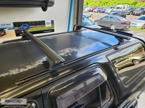 SPORTZ RCH TRACKMOUNT BLACK 2 BAR ROOF RACK - Image 4