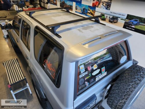 SPORTZ RCH TRACKMOUNT BLACK 2 BAR ROOF RACK - Image 17