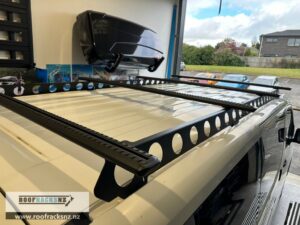 SPORTZ BLACK 4 BAR SYSTEM WITH BACKBONE