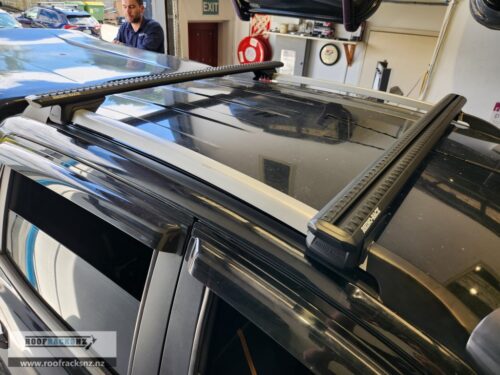 SPORTZ RX BLACK 2 BAR ROOF RACK - Image 9