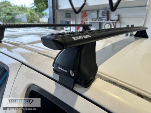 Sportz 2500 Black 2 Bar Roof Rack