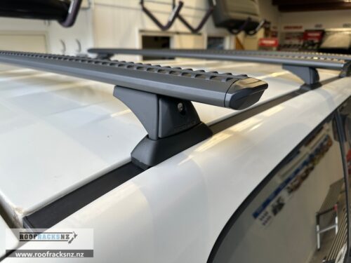 Sportz RCH Black 3 Bar Roof Rack - Image 5
