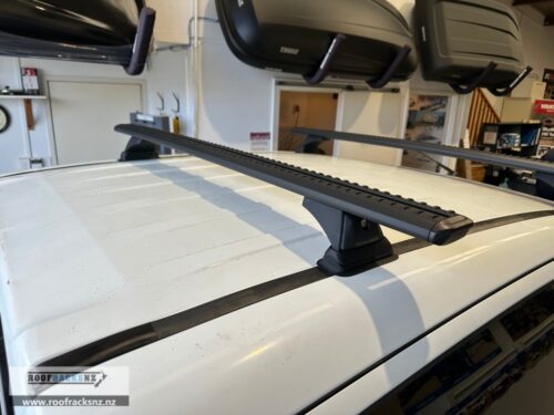 Sportz RCH Black 2 Bar Roof Rack - Image 5