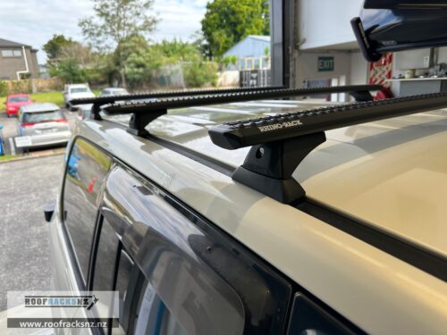 Sportz RCH Black 3 Bar Roof Rack - Image 8