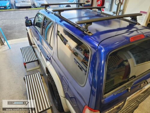 SPORTZ RLT600 TRACKMOUNT BLACK 3 BAR ROOF RACK - Image 3