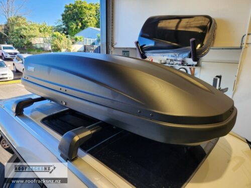 Thule - Pacific L Anthracite (420L) Roof Box - Image 3