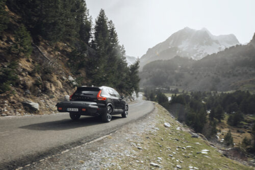 Thule - Arcos Box M (300L) towball mount - Image 10