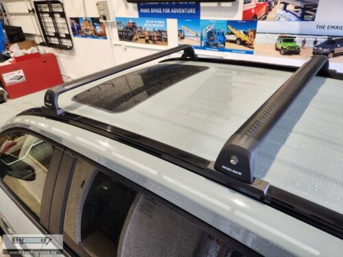 Vortex RVP Black 2 Bar Roof Rack - Image 4