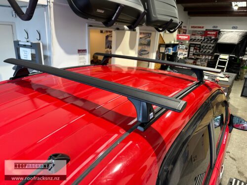 CRUZ Airo Dark Roof Racks - Trackmount - 2 Bars - Image 4