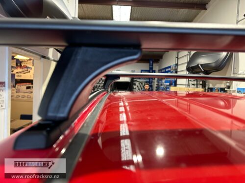CRUZ Airo Dark Roof Racks - Trackmount - 2 Bars - Image 5