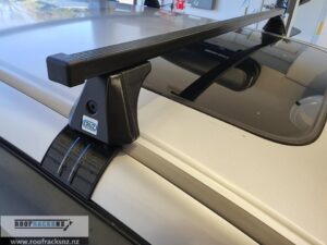 CRUZ Square Bar Roof Rack