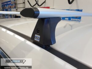 CRUZ Airo Silver Roof Racks