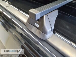 CRUZ Square Bar Roof Rack