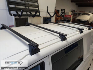 CRUZ Commercial Aluminium Dark - 4 bars