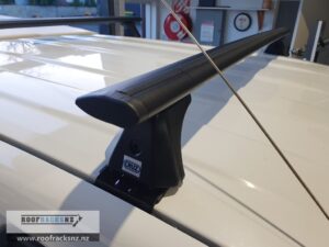 CRUZ Airo Dark Roof Racks