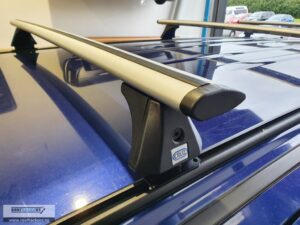 CRUZ AIRO SILVER ROOF RACKS - TRACKMOUNT - 2 BARS