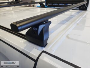 CRUZ COMMERCIAL ALUMINIUM DARK - 2 BARS - TRACKMOUNT