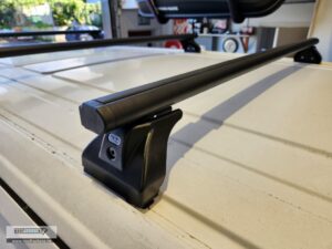 CRUZ Commercial Aluminium Dark - 4 Bars