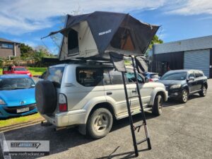 Rhino Rack Hard Shell Roof Top Tent (61002)