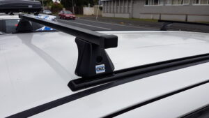 CRUZ Square Bar Roof Racks - Trackmount - 2 Bars