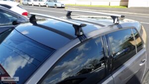 CRUZ Airo Silver Roof Racks
