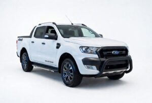 Ford Ranger PX2 / WildTrak (2015-2018) with Front Sensors – Powder Coated Black Nudge Bar