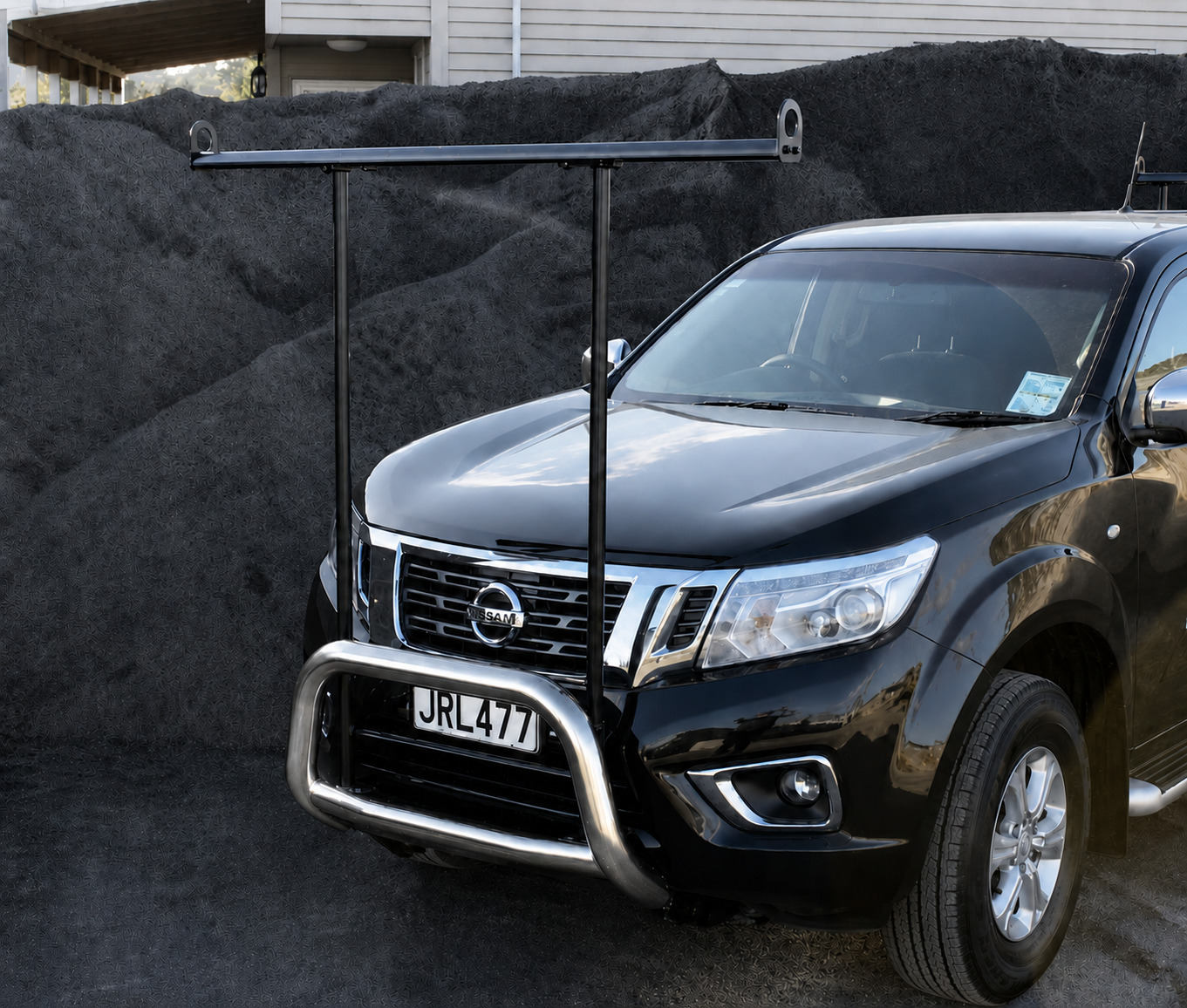 Nissan Navara D23 (2019- 2024) – Nudge Bar and Front Ladder Rack